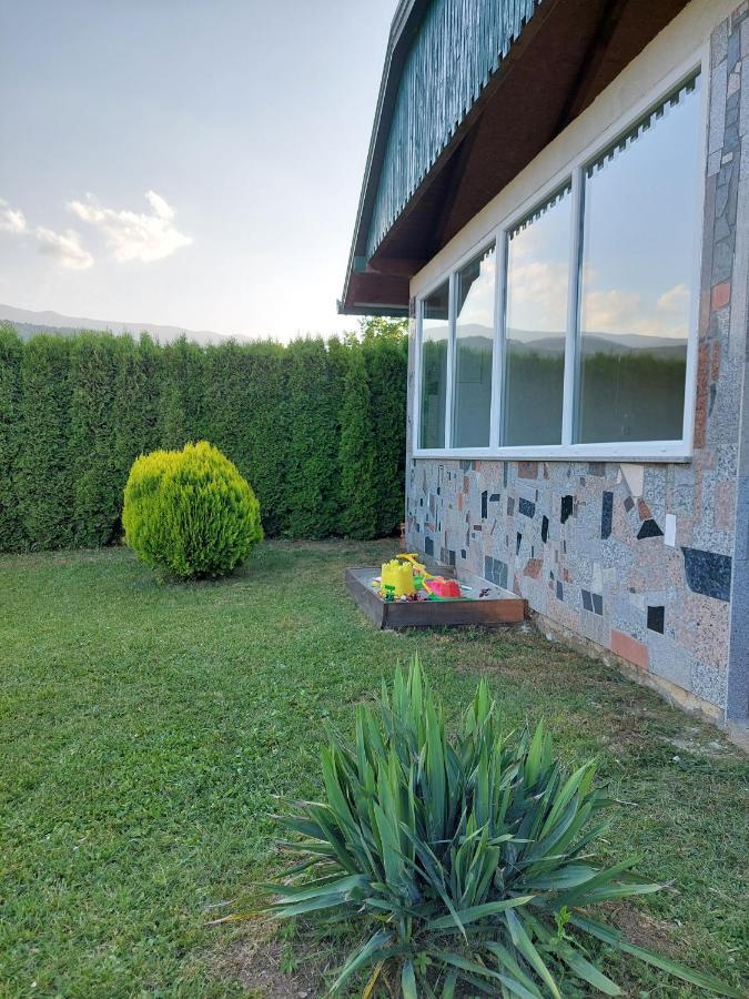 La Reina Una Bihać Exterior foto